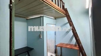Phòng gác, lầu trệt, wc riêng ngay công viên gia định 500m