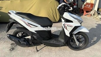 Honda Click Thái 125 2015 Trắng đen ( hỗ trợ góp )