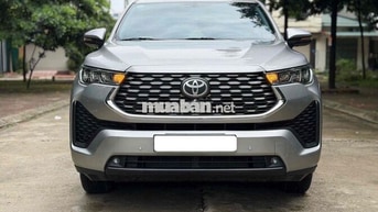 Toyota Innova cross V 2025 Bạc 6000km