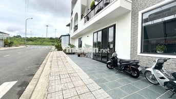 CHO THUÊ MẶT BẰNG RIÊNG BIỆT MỚI 100% - NGAY KHU QUY HOẠCH PHƯỜNG 7