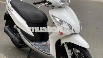 Honda Vision Fi Trắng máy rin êm ,sạch đẹp