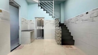 Cho thuê nhà nguyên căn.4x3,5m (2pn3wc) Tô hiến thành Q10