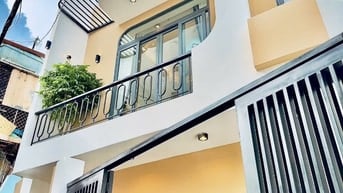 ⭐️Nhà tuyệt đẹp Cao cấp hẻm Nguyễn Văn Đậu, P11, Q.Bình Thạnh, giá: 5,
