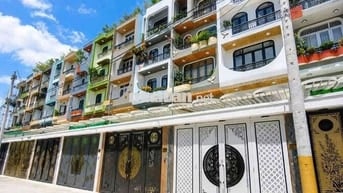 Nhà khu đồng bộ có thang máy 1 sẹc hương lộ 2 dt 4x19m lửng 3 lầu 5pn.