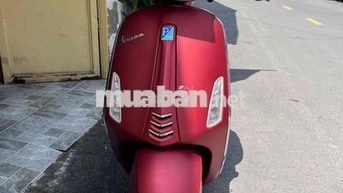 Piaggio Vespa Sprint iGet ABS Đỏ 15690 km