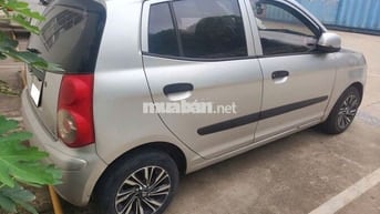 Kia Morning 2010 van số tự động màu Bạc, nhập hàn