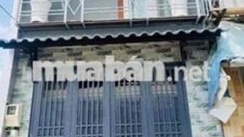 Cho thuê nhà nguyên căn 2 phòng ngủ hẻm 1135 Huỳnh Tấn Phát