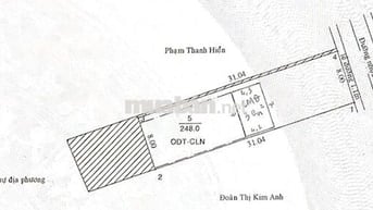 Bán đất tặng nhà mặt tiền chợ 247,3 m2, DT sử dụng thực tế hơn 300m2