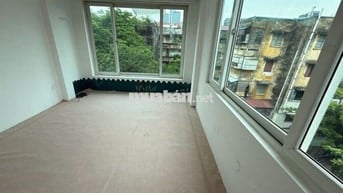 Sàn VP 16 Nguyên Hồng giá rẻ 65 m2, 9 triệu có Thang máy