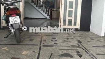Nhà mặt tiền trệt 2 lầu sân thg 4,5*16; 3pn tiện KDOANH