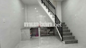Bán nhà sát bên chợ Phạm Văn Hai - Tân Bình