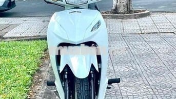 Wave alpha Trắng 2025 chạy 8000km siêu mới