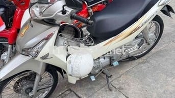 Honda Future 2017 Bạc