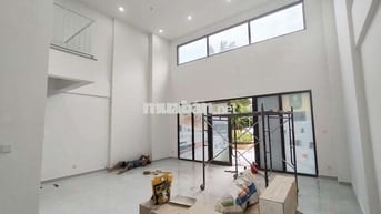Chính chủ cho thuê 8TR5 PICITY• Ngang 7m vỉa hè rộng • Sát Gò Vấp
