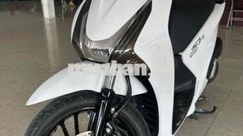 Honda SH150 2015 Trắng