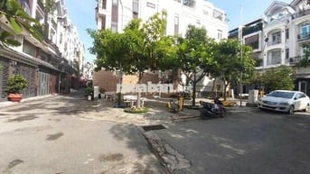 NHÀ 5 TẦNG - KẾ BÊN CÔNG VIÊN VH GÒ VẤP DƯƠNG QUẢNG HÀM - CỌC 1 THÁNG