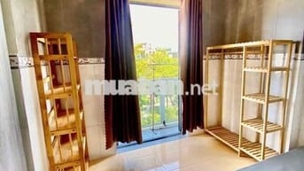 Phòng ban công máy giặt riêng view đẹp có KM