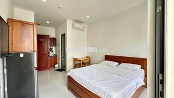 CHÍNH CHỦ: KHAI TRƯƠNG STUDIO BAN CÔNG FULL NỘI THẤT SÁT SÂN BAY TSN