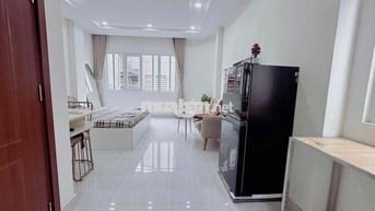 CĂN HỘ CỬA SỔ THOÁNG , 34m2 NGAY QUẬN 10 - GẦN VÒNG XOAY DÂN CHỦ Q3