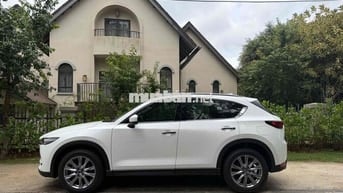 Mazda CX-5 2.0 Deluxe 2019 Trắng 66.000 km