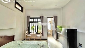 CHDV Bancol có bồn tắm tại Nguyễn Trung Ngạn,Q1