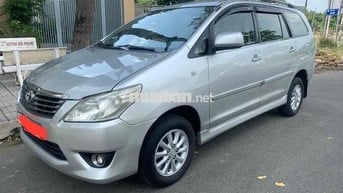 Toyota Innova 2013 Tự động Bạc