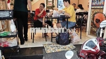 Cho thuê mặt bằng ngay chợ Phú Nhuận 