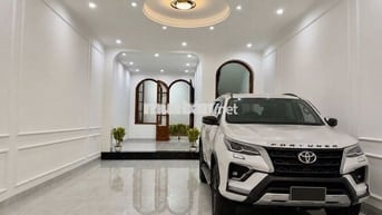 1 căn nhà trung tâm cầu giấy siêu hiếm, hàng đẹp nhỉnh 22 tỷ, cầu giấy