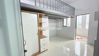 LÝ CHIÊU HOÀNG - Phòng mới - Duplex - Bancong - Thang máy