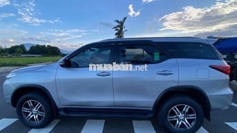 Toyota Fortuner 2019 Dầu 52000 km Bạc