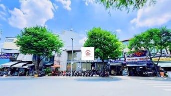 Cho thuê MT Rạch Bùng Binh Q3, 15.7x19m, 1 trệt 1 lầu, sân trước