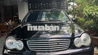 Mercedes-Benz C180 Đen 5 chỗ