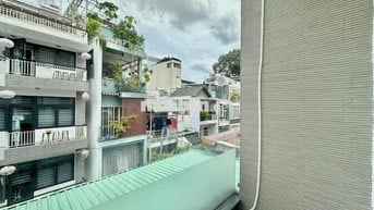 HOT 🔥SIÊU PHẨM 1 PHÒNG NGỦ , BAN CÔNG , TÁCH BẾP