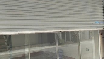 Cho thuê nhà 4 tầng, mặt ngõ Núi Trúc, phường Giảng Võ
