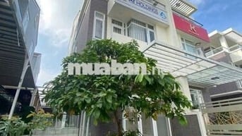Cho thuê Biệt Thự Jamona Golden Silk Bùi Văn Ba Q7.