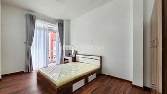 [✅Giá Thật] 1 P.Ngủ + 1 P.Khách Ban Công Full Nội Thất - Đường C18, TB