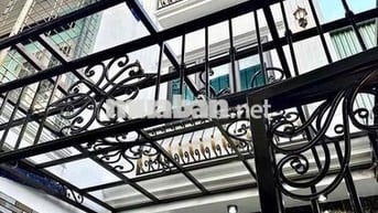 nhà chính chủ mới đẹp phong cách Châu Âu hẻm 3m