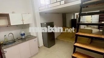 Phòng có gác giá 4tr5 đường Tô Hiến Thành Quận 10 gần CV Lê Thị Riêng