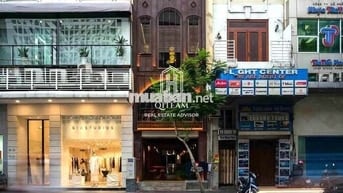 580M2 MẶT TIỀN ĐỒNG KHỞI QUẬN 1 CHO CÁC THƯƠNG HIỆU FNB, SHOWROOM ...