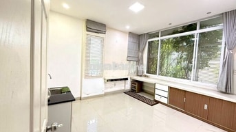 Phòng Rộng 50m2 - Full NT - Góc 2 Mặt Tiền - Cửa Sổ Đón Nắng