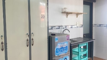 Thuê phòng trọ giá rẻ 2 mặt hẻm HXH thoáng, đối diện Emart,ĐHCN4,BT