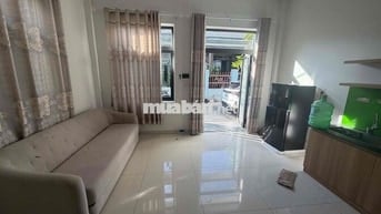 cho thuê nhà và căn hộ đầy đủ nội thất