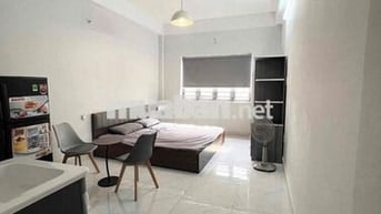 Cửa sổ ban công full nội thất đường Nguyễn Văn Công, ngay cv Gia Định