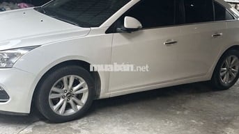 Chevrolet Cruze LS Trắng