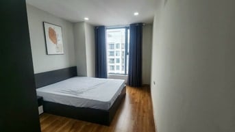 Tôi đang cần bán nhanh căn hộ Rose Town 79 Ngọc Hồi 78m 2 ngủ 2wc 