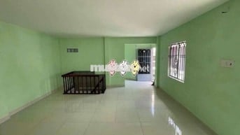 nhà nc mới 7x6 trệt lầu lý chính thắng p8 Q3
