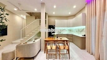BÁN NHÀ-NGUYỄN ĐÌNH CHIỂU-Q3-P5-BTCT- SÂN THƯỢNG- 3PN- 3WC  8,67  T.Ỷ