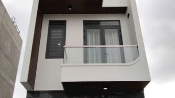 Cần tiền cho con ra nuớc ngoài cần bán gấp nhà siêu mới đẹp 