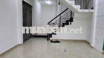 CHO THUÊ NHÀ HXH SƯ VẠN HẠNH, Q10, 4PN, 3WC CHỈ 28 TRIỆU/THÁNG