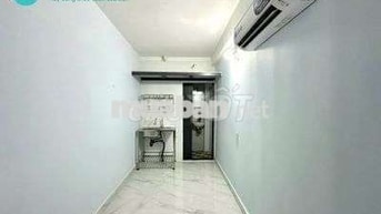 CHO THUÊ PHÒNG TRỌ QUẬN 10 - 3,3TR - GIỜ GIẤC TỰ DO